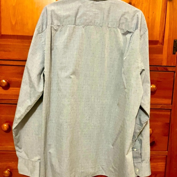 Van Heusen Gray Casual Button Down Shirt - XL - Picture 3 of 3